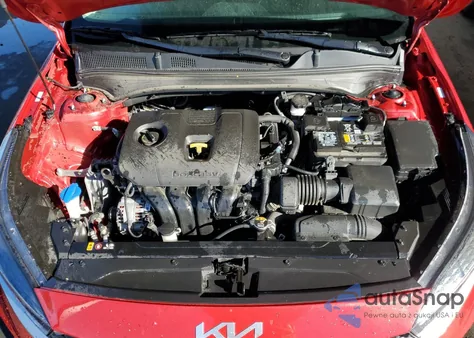 2024 Kia Forte Lx z USA, uszkodzony, nr VIN 3KPF24AD0RE808690